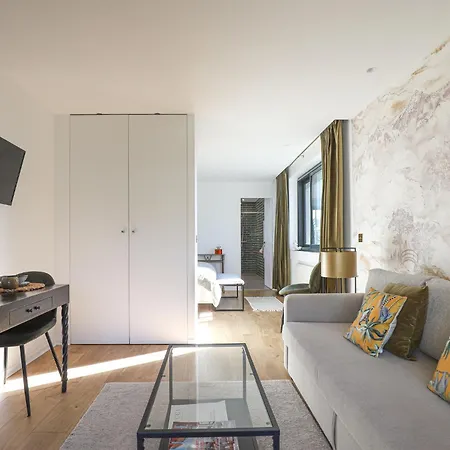 D'hotes Bibicheri Bed and Breakfast 5*