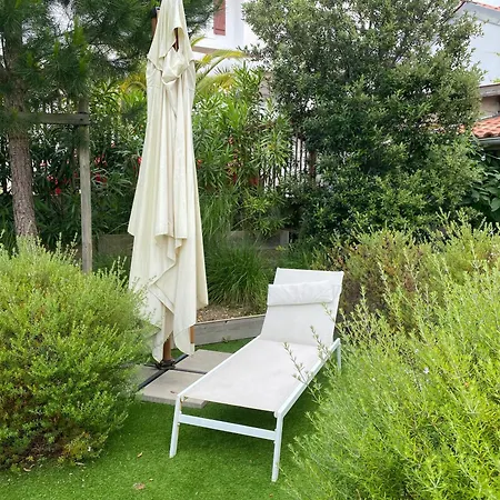 D'hotes Bibicheri 5* Μπιαρίτζ